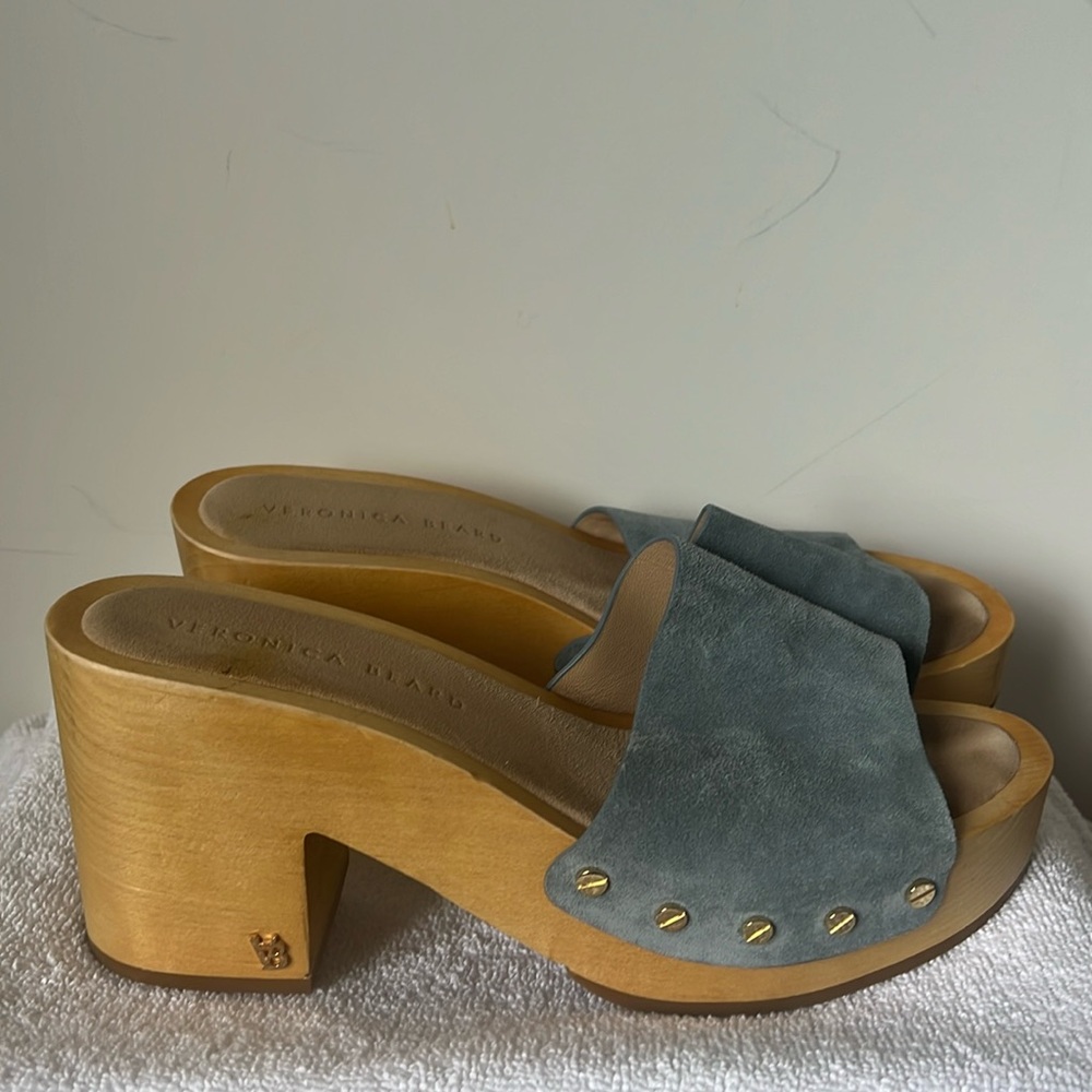 Veronica Beard Blue Suede Clogs size 9